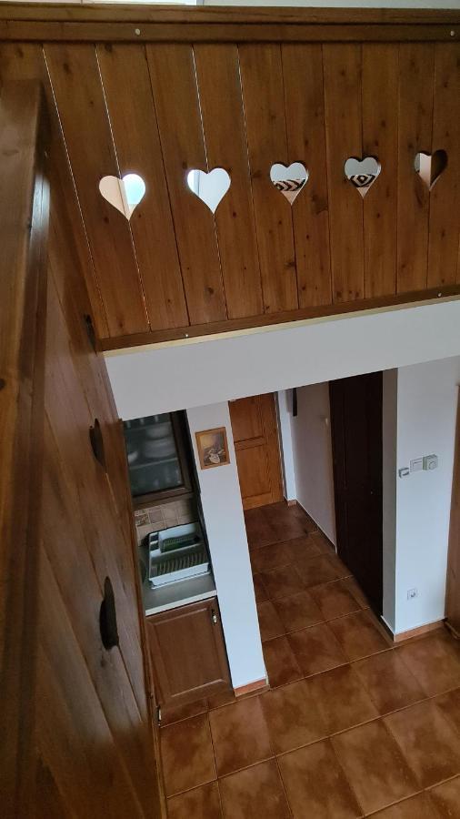 Gyulai Fuerdoe Apartman מראה חיצוני תמונה